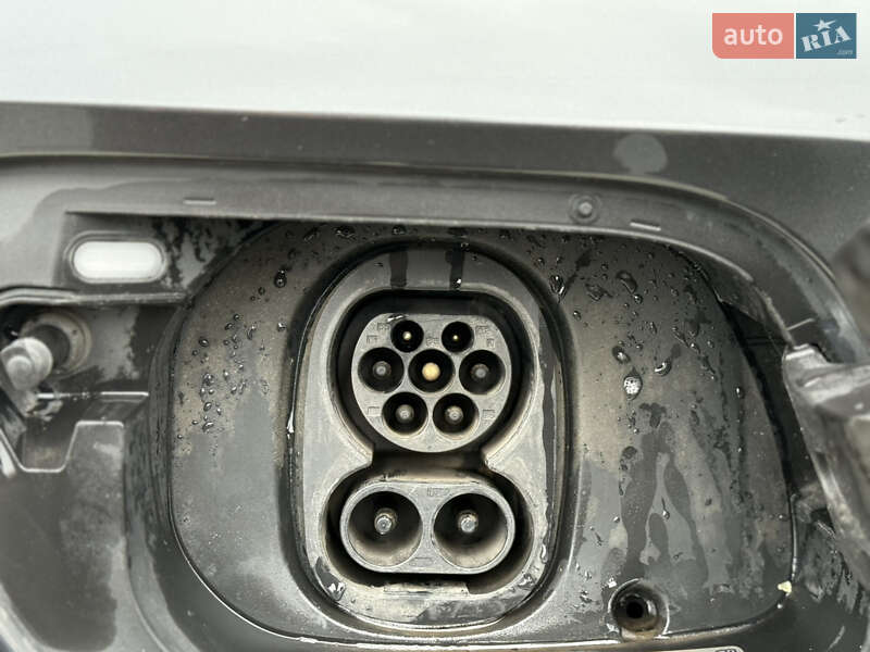 Внедорожник / Кроссовер Volkswagen ID.4 2021 в Ужгороде фото 20 Внедорожник / Кроссовер Volkswagen ID.4 2021 в Ужгороде