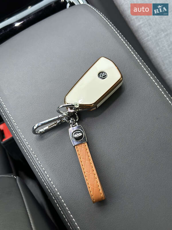 Внедорожник / Кроссовер Volkswagen ID.4 2024 в Одессе