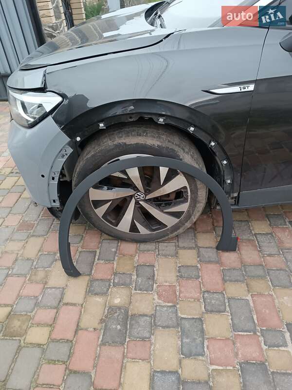 Внедорожник / Кроссовер Volkswagen ID.4 2021 в Золотоноше