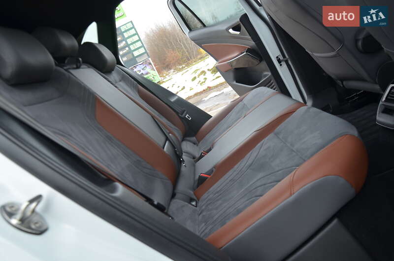 Внедорожник / Кроссовер Volkswagen ID.4 2021 в Дрогобыче фото 59 Внедорожник / Кроссовер Volkswagen ID.4 2021 в Дрогобыче