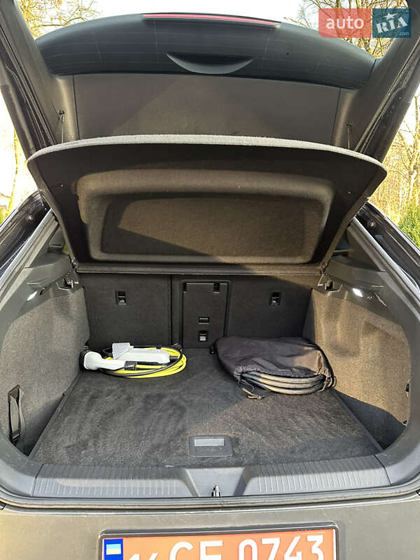 Внедорожник / Кроссовер Volkswagen ID.4 2021 в Львове