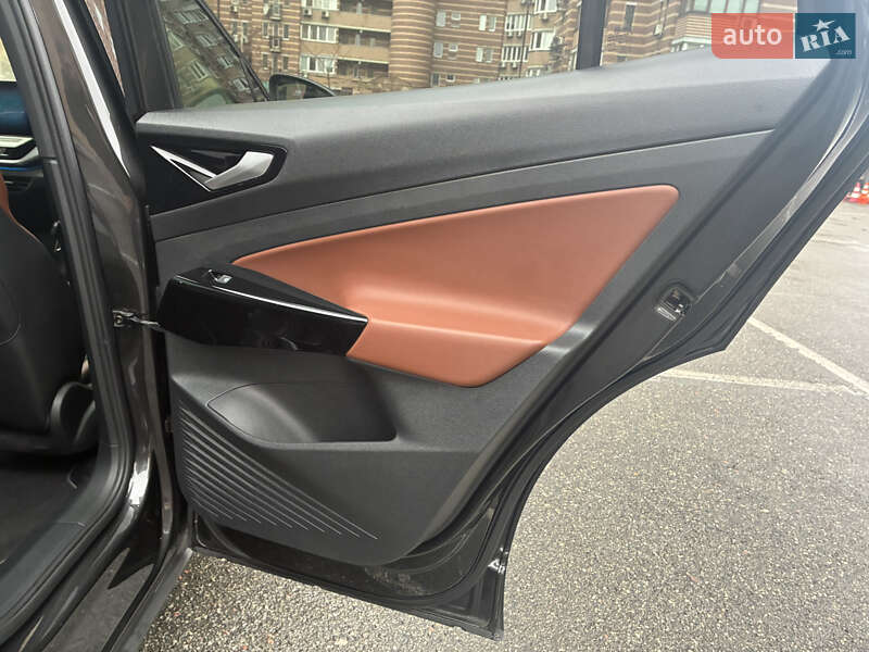 Внедорожник / Кроссовер Volkswagen ID.4 2022 в Киеве