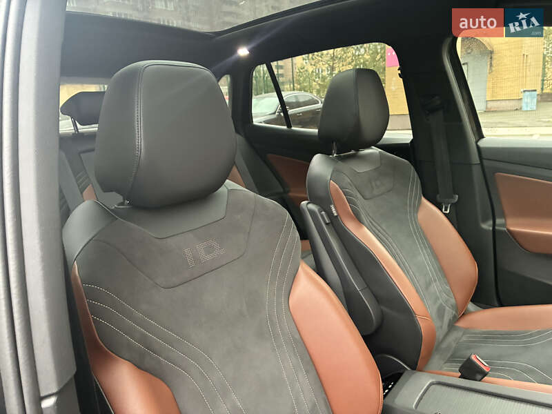 Внедорожник / Кроссовер Volkswagen ID.4 2022 в Киеве