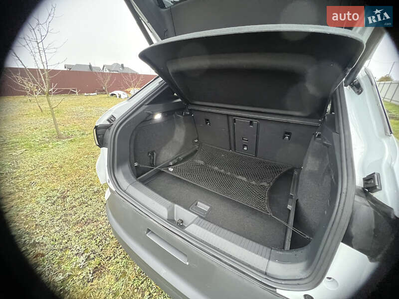 Внедорожник / Кроссовер Volkswagen ID.4 2024 в Кривом Роге фото 31 Внедорожник / Кроссовер Volkswagen ID.4 2024 в Кривом Роге