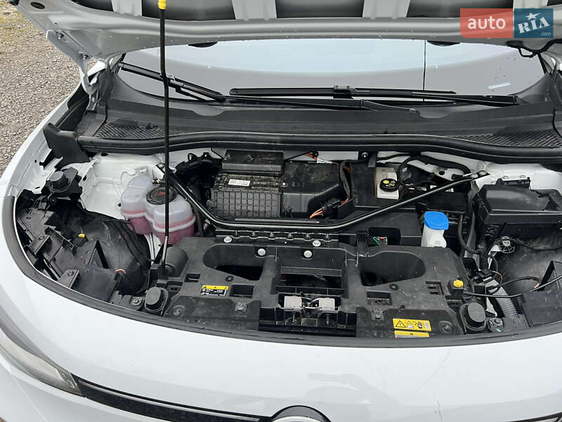 Внедорожник / Кроссовер Volkswagen ID.4 2024 в Кривом Роге фото 35 Внедорожник / Кроссовер Volkswagen ID.4 2024 в Кривом Роге