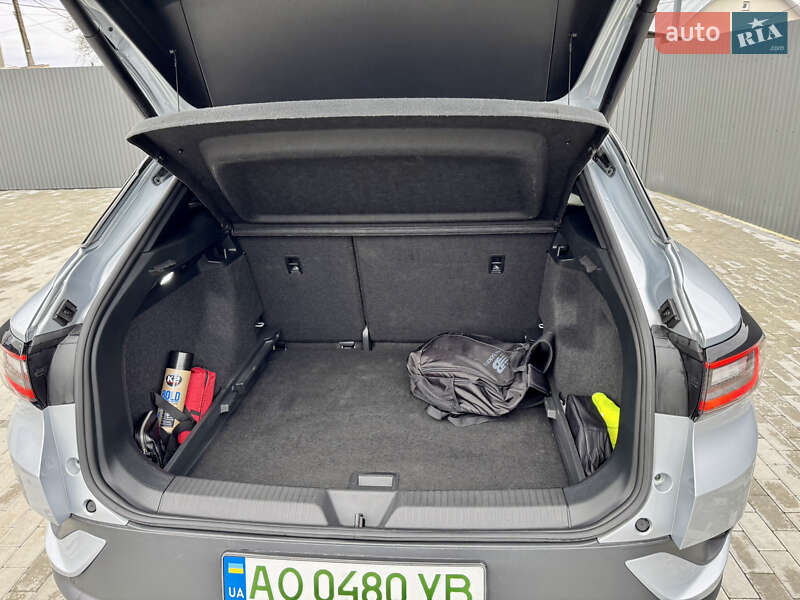 Внедорожник / Кроссовер Volkswagen ID.4 2023 в Хусте