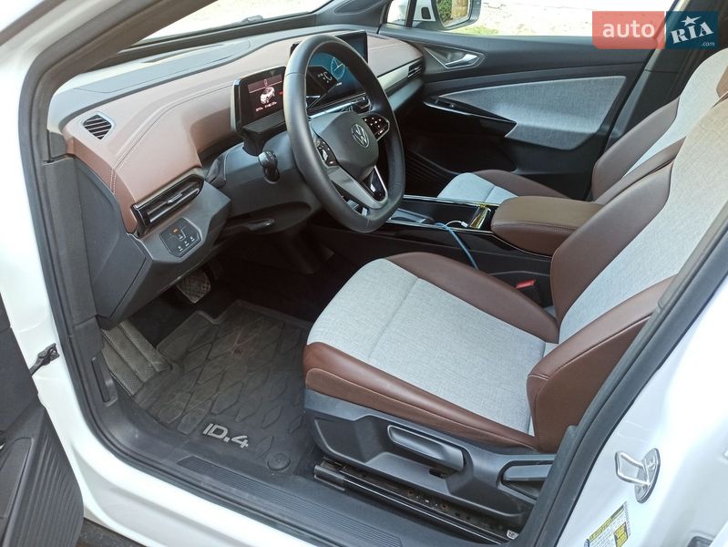 Внедорожник / Кроссовер Volkswagen ID.4 2023 в Киеве