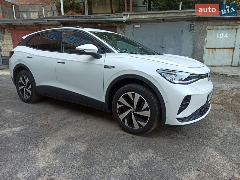 Внедорожник / Кроссовер Volkswagen ID.4 2023 в Киеве