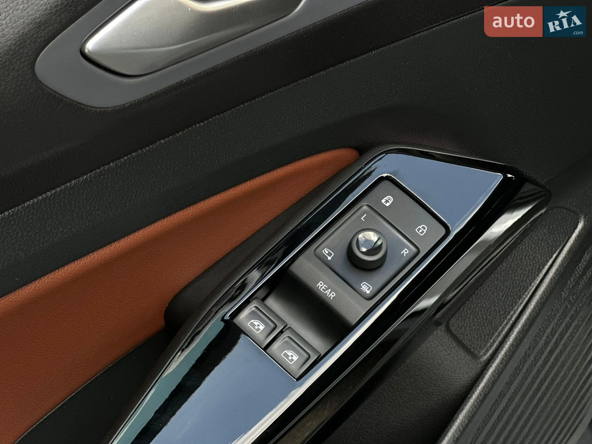 2020 Volkswagen ID.4 - мініатюра 38