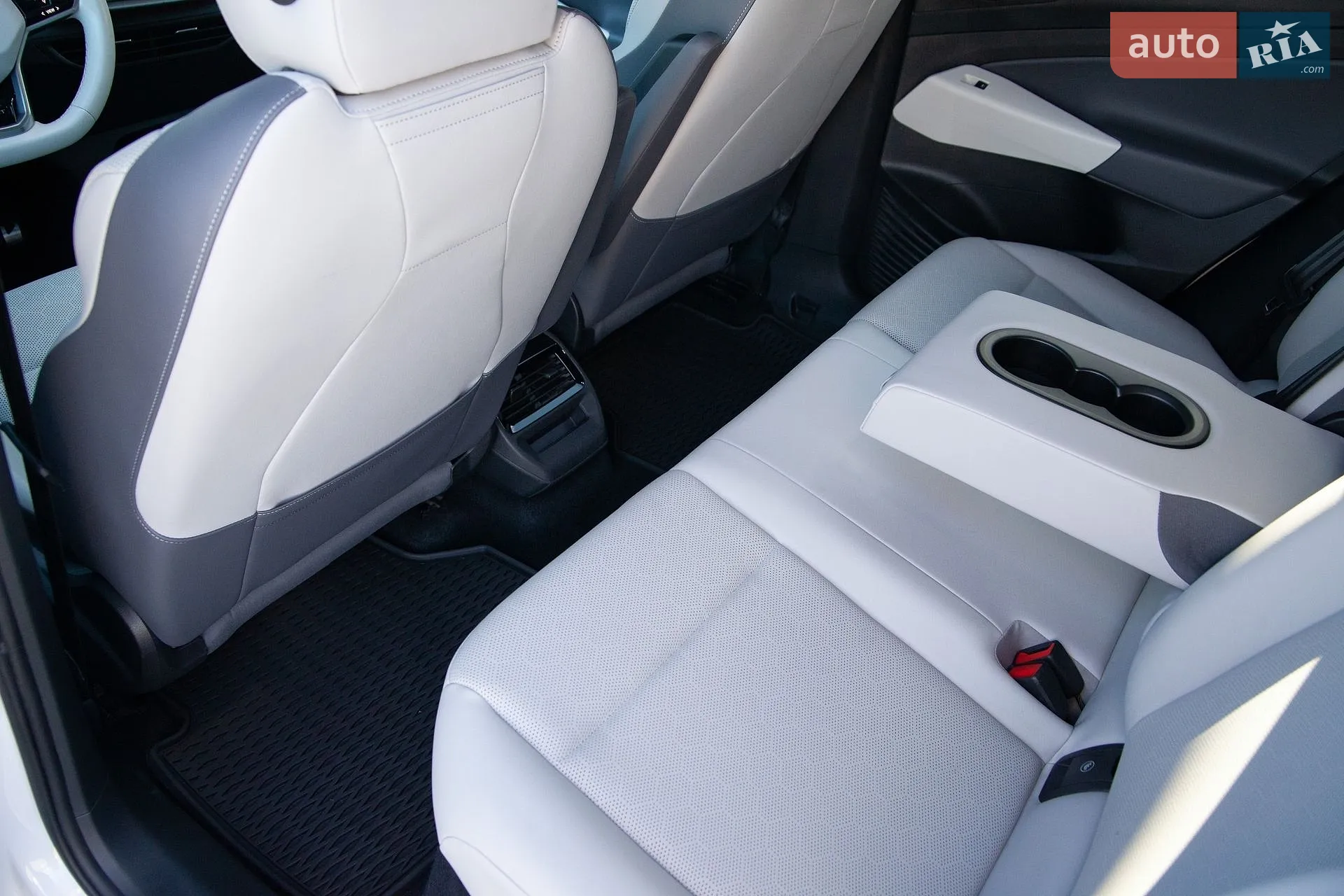 2021 Volkswagen ID.4 - мініатюра 25