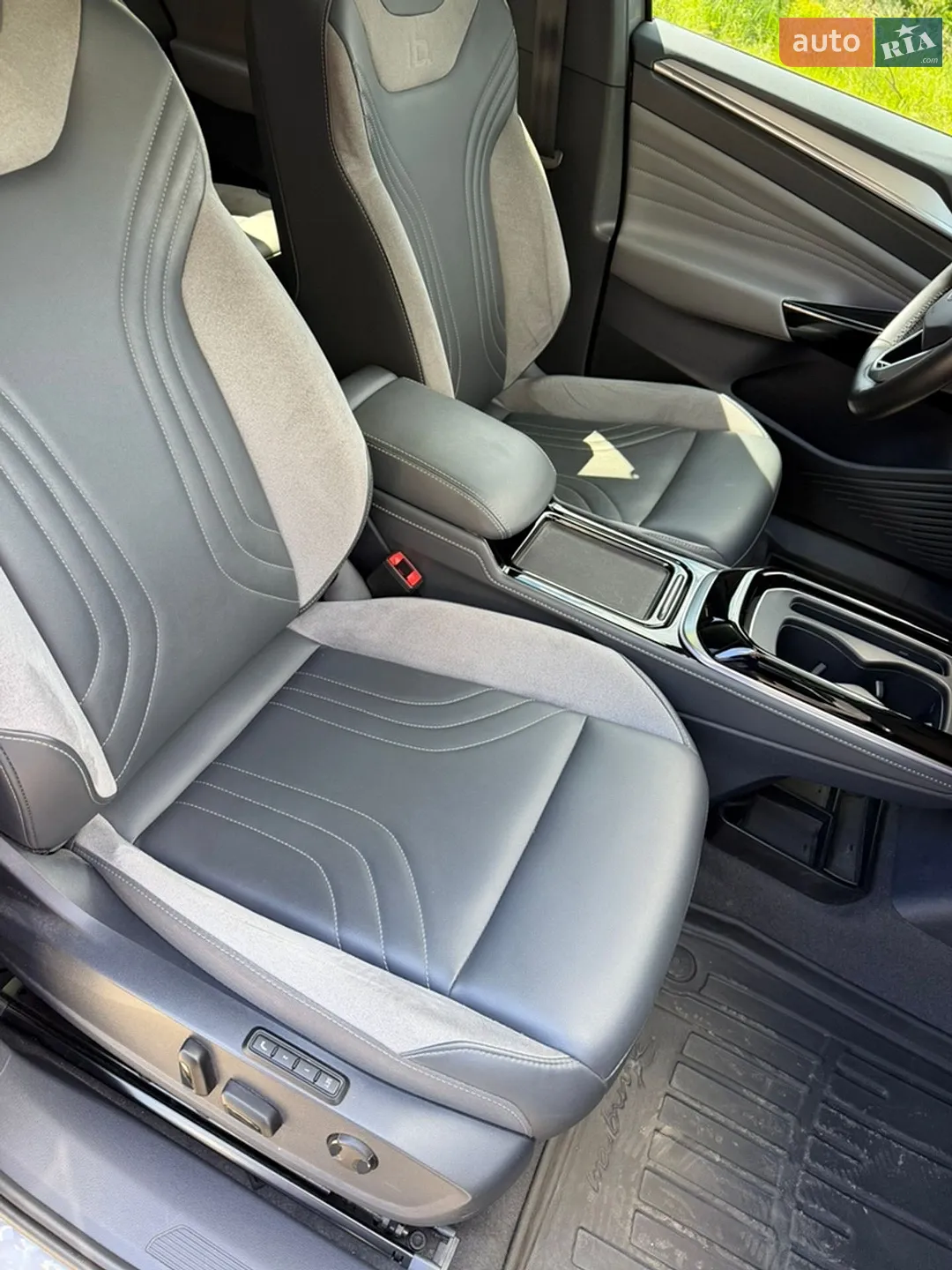 2023 Volkswagen ID.4 - мініатюра 12