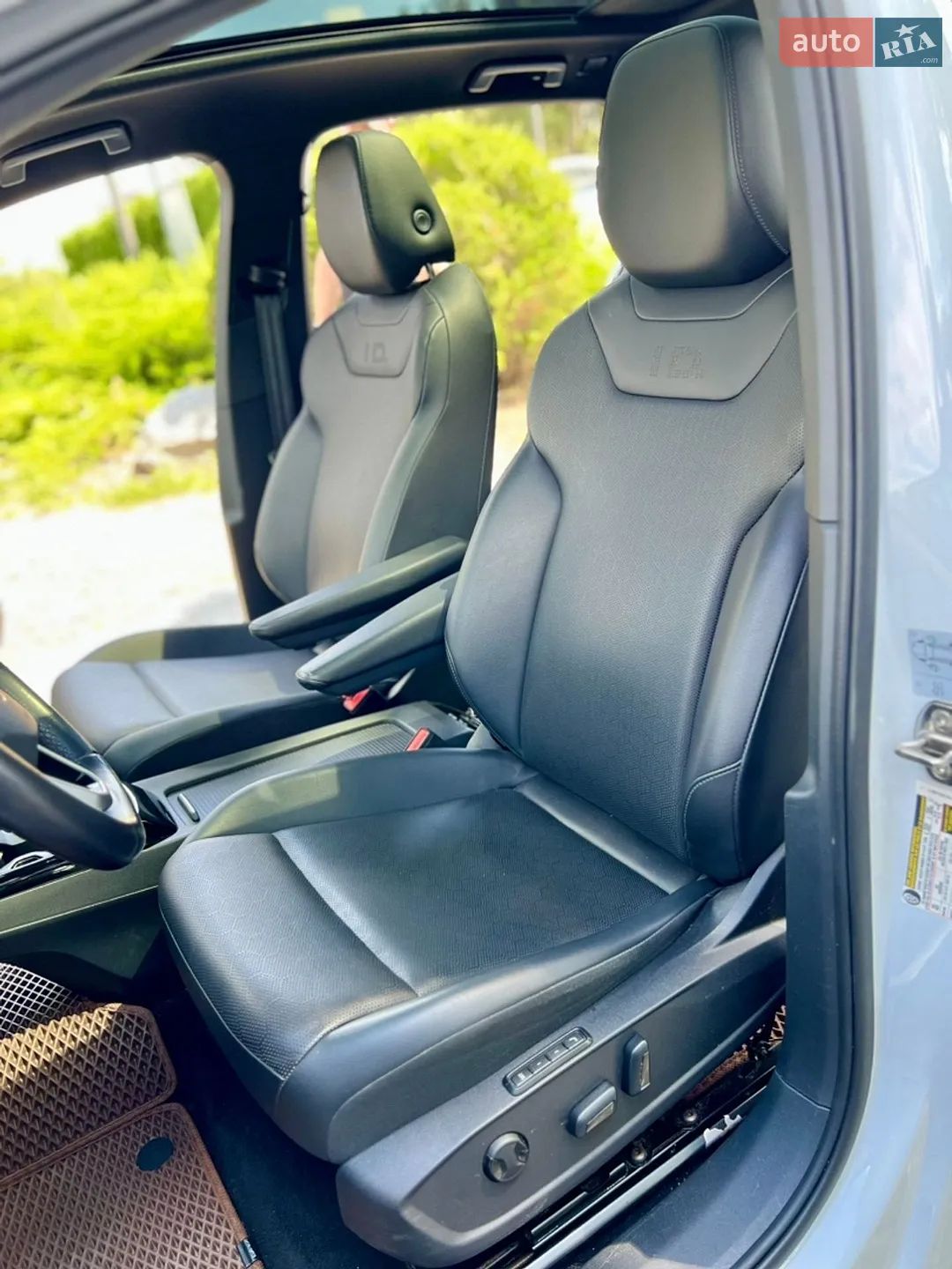 2021 Volkswagen ID.4 - мініатюра 23