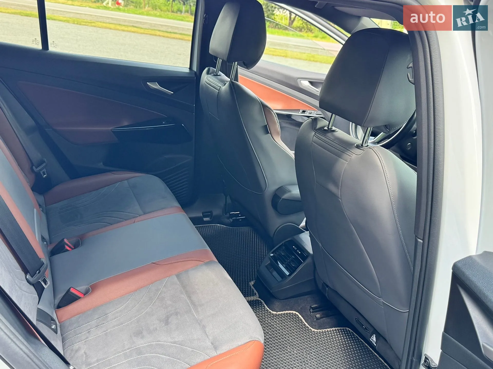2020 Volkswagen ID.4 - мініатюра 34