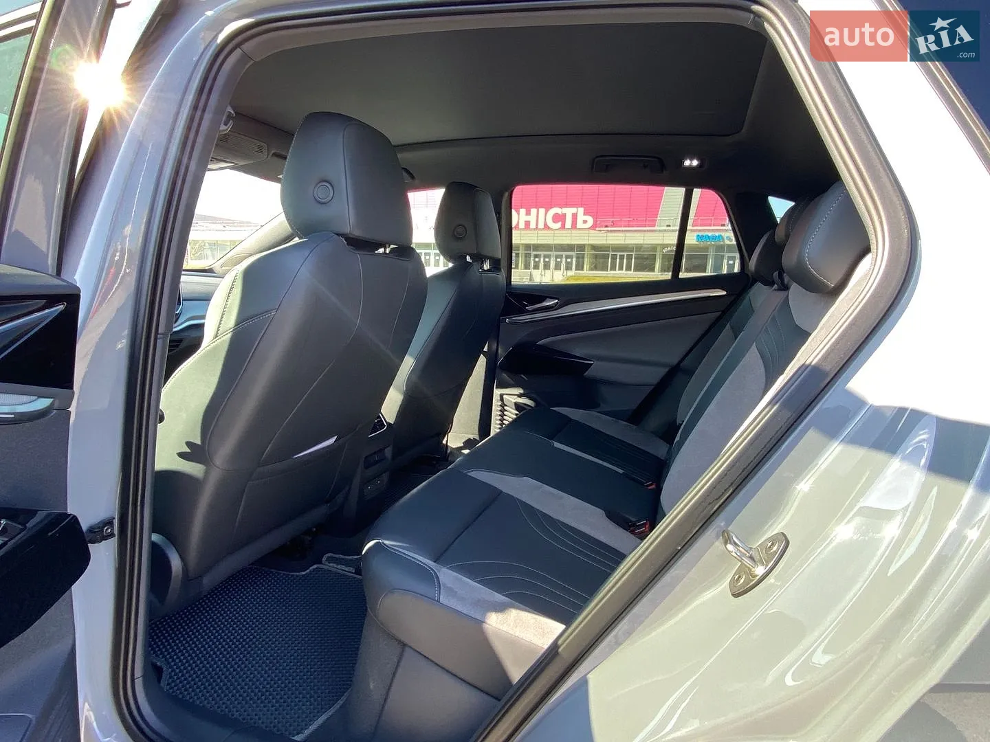 2023 Volkswagen ID.4 - мініатюра 10