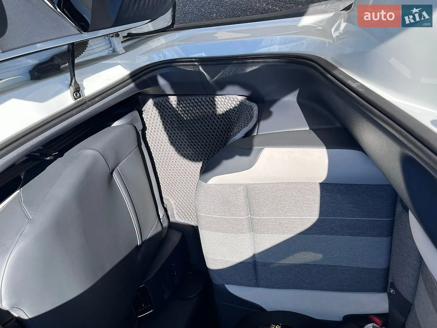 2021 Volkswagen ID.4 - мініатюра 14