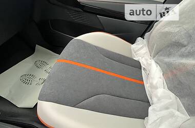 Внедорожник / Кроссовер Volkswagen ID.6 Crozz 2022 в 