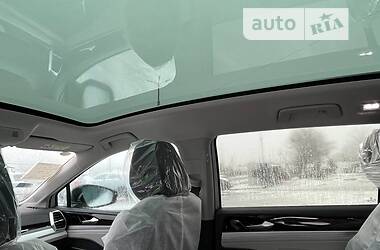 Внедорожник / Кроссовер Volkswagen ID.6 Crozz 2022 в 