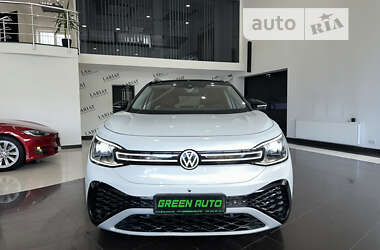 Позашляховик / Кросовер Volkswagen ID.6 Crozz 2021 в 