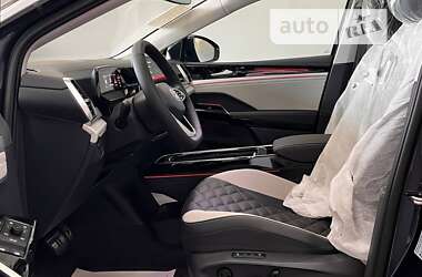 Позашляховик / Кросовер Volkswagen ID.6 Crozz 2022 в 