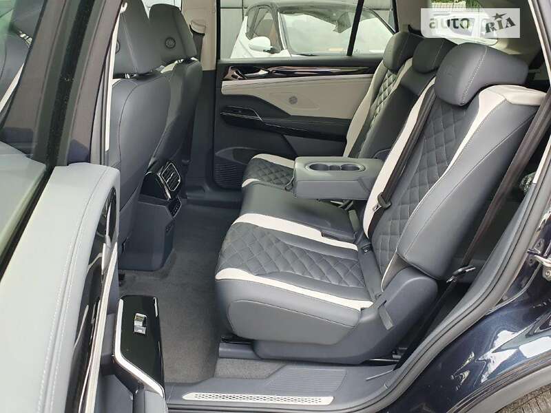 Внедорожник / Кроссовер Volkswagen ID.6 Crozz 2021 в Киеве