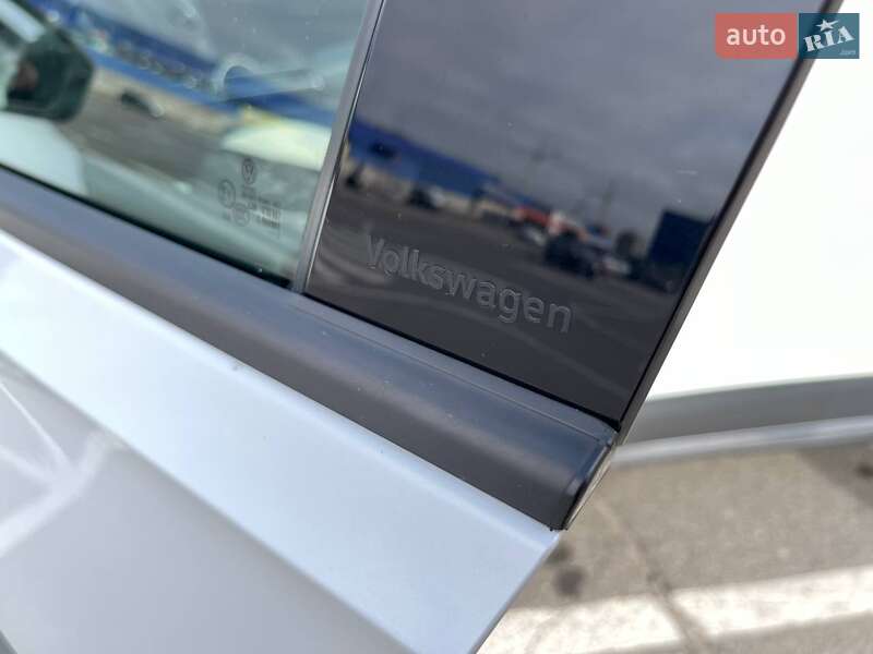 Внедорожник / Кроссовер Volkswagen ID.6 Crozz 2023 в Виннице