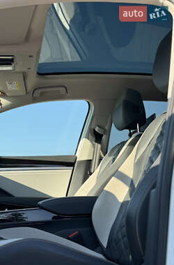 Внедорожник / Кроссовер Volkswagen ID.6 Crozz 2021 в 