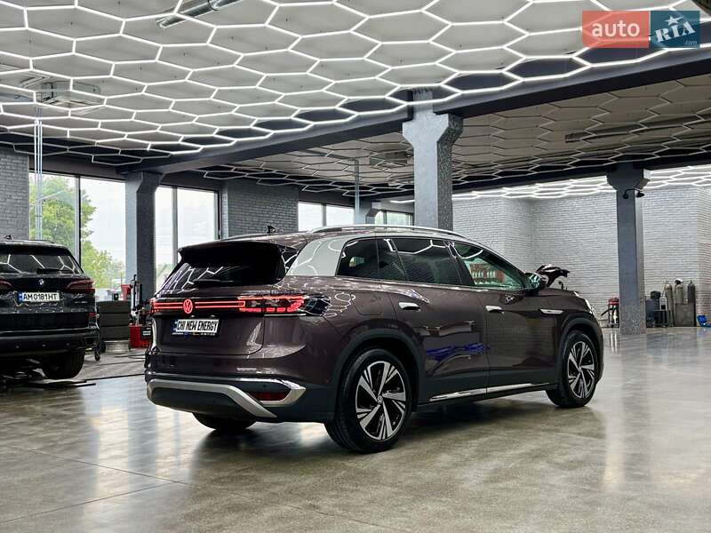 Позашляховик / Кросовер Volkswagen ID.6 Crozz 2022 в Києві