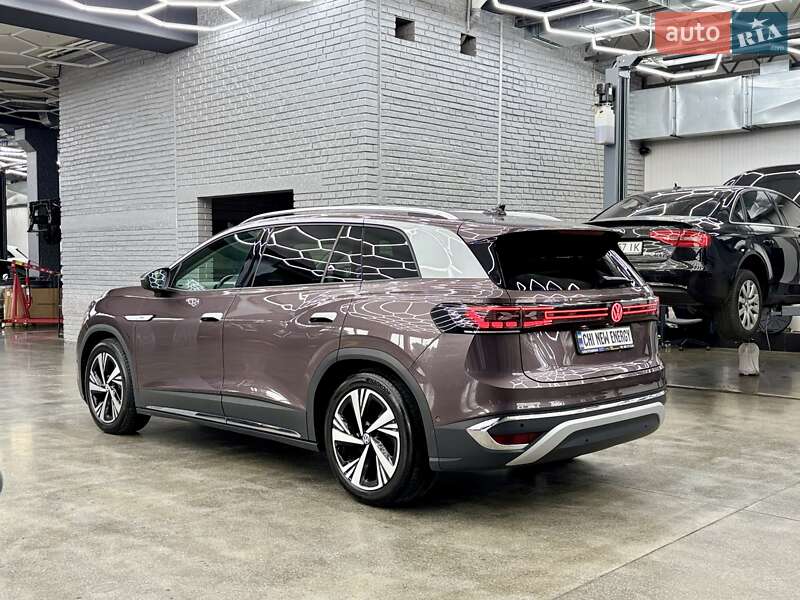 Позашляховик / Кросовер Volkswagen ID.6 Crozz 2022 в Києві