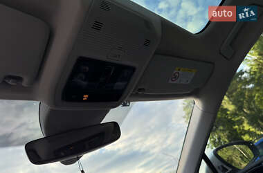 Внедорожник / Кроссовер Volkswagen ID.6 Crozz 2022 в 