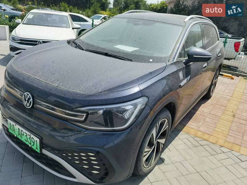 Volkswagen ID.6 Crozz 2023