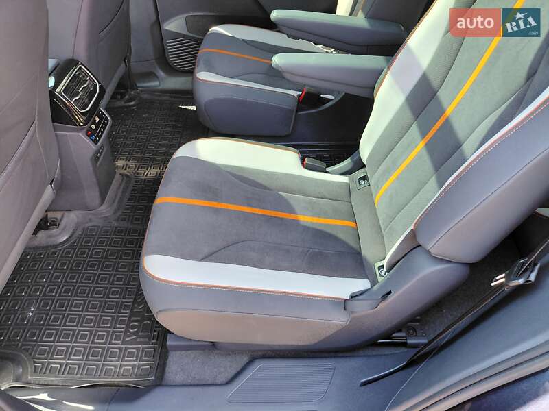 Позашляховик / Кросовер Volkswagen ID.6 Crozz 2022 в Івано-Франківську