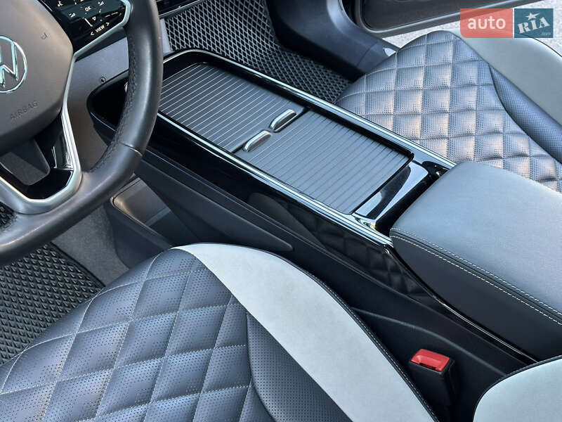 Позашляховик / Кросовер Volkswagen ID.6 Crozz 2021 в Одесі