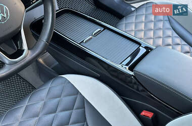 Внедорожник / Кроссовер Volkswagen ID.6 Crozz 2021 в 