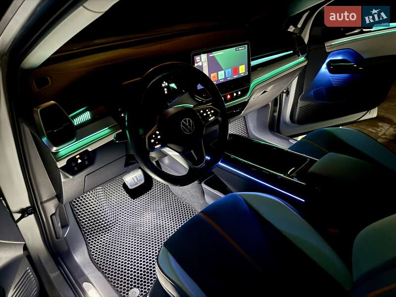 Внедорожник / Кроссовер Volkswagen ID.6 Crozz 2022 в Броварах