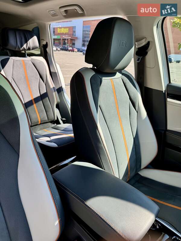 Внедорожник / Кроссовер Volkswagen ID.6 Crozz 2022 в Броварах