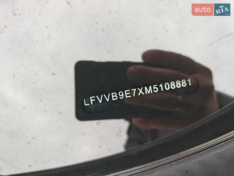 Внедорожник / Кроссовер Volkswagen ID.6 Crozz 2021 в Киеве фото 19 Внедорожник / Кроссовер Volkswagen ID.6 Crozz 2021 в Киеве