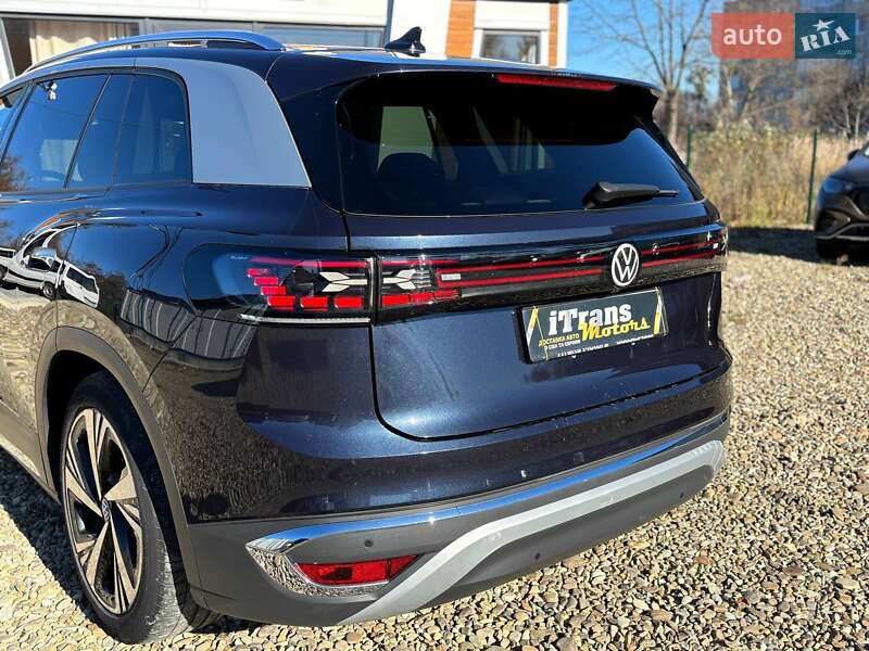 Позашляховик / Кросовер Volkswagen ID.6 Crozz 2023 в Стрию