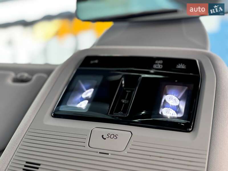 Позашляховик / Кросовер Volkswagen ID.6 Crozz 2023 в Стрию