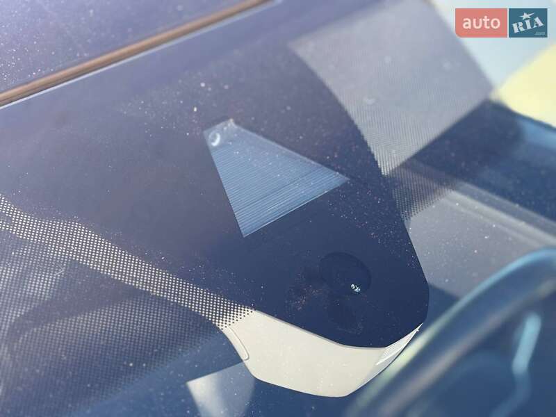 Позашляховик / Кросовер Volkswagen ID.6 Crozz 2023 в Стрию