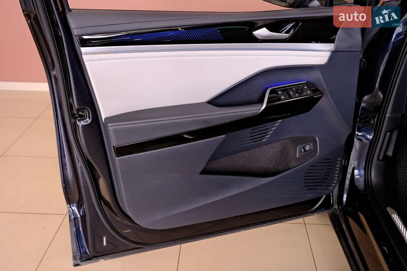 Внедорожник / Кроссовер Volkswagen ID.6 Crozz 2021 в Одессе