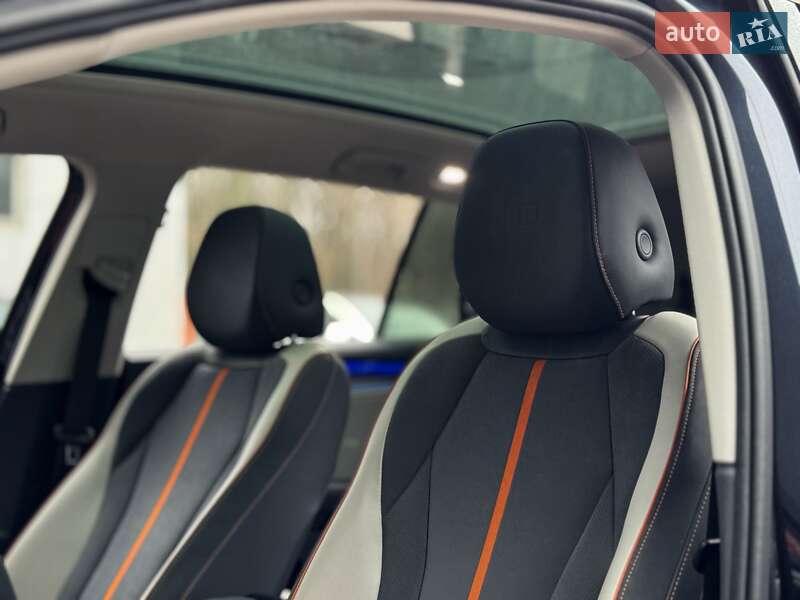 Внедорожник / Кроссовер Volkswagen ID.6 Crozz 2022 в Киеве