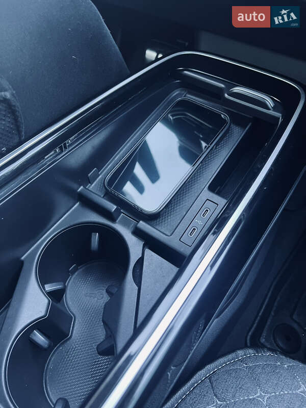 Внедорожник / Кроссовер Volkswagen ID.6 Crozz 2023 в Киеве