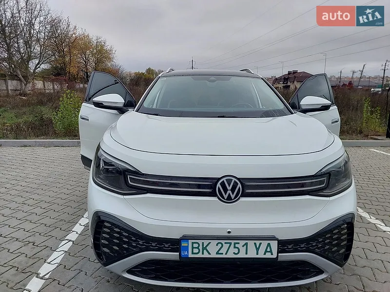 Volkswagen ID.6 Crozz