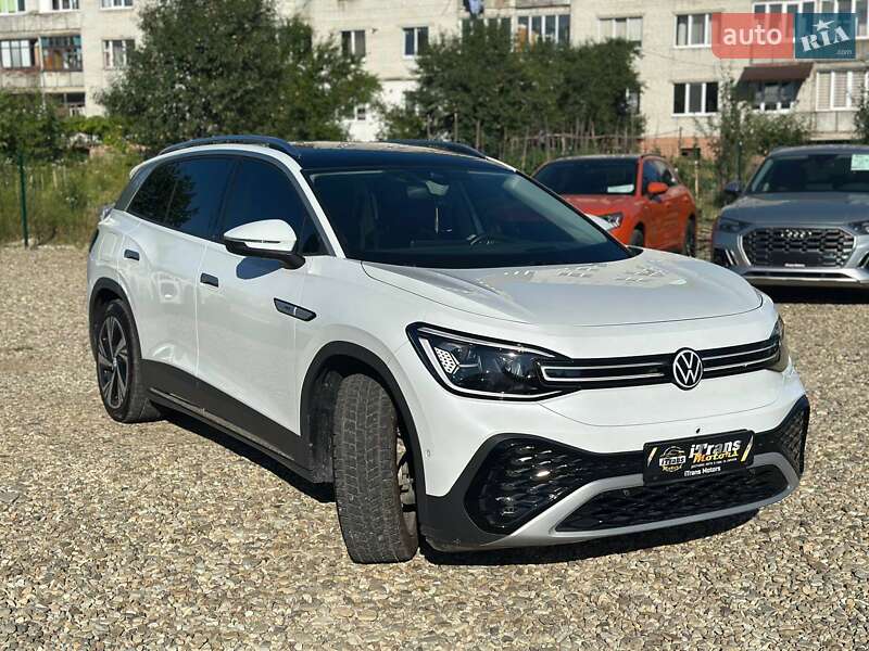 Volkswagen ID.6 2023