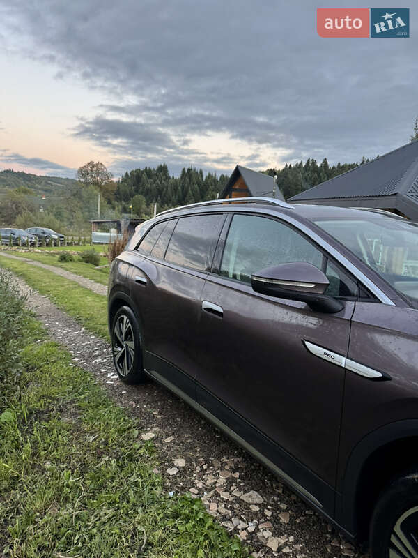 Внедорожник / Кроссовер Volkswagen ID.6 2023 в Бориславе