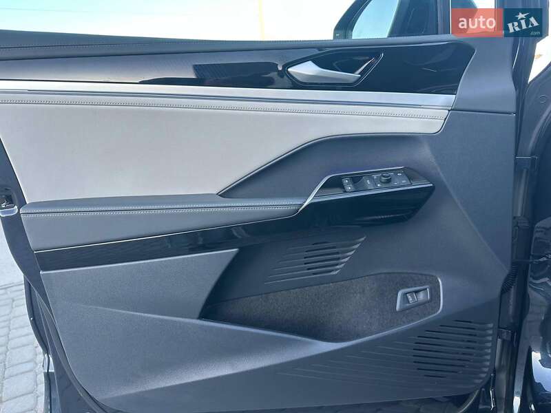 Позашляховик / Кросовер Volkswagen ID.6 2023 в Львові