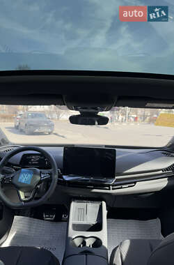 Позашляховик / Кросовер Volkswagen ID. UNYX 2024 в 