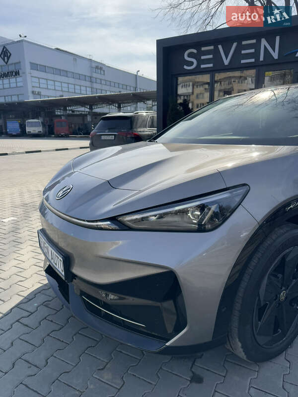 Внедорожник / Кроссовер Volkswagen ID. UNYX 2024 в Черновцах