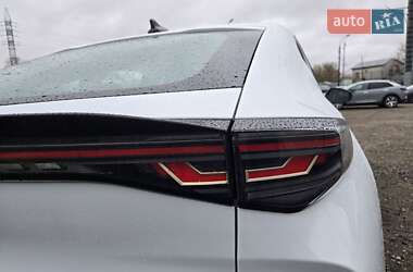 Внедорожник / Кроссовер Volkswagen ID. UNYX 2025 в 