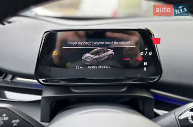 Позашляховик / Кросовер Volkswagen ID. UNYX 2024 в 